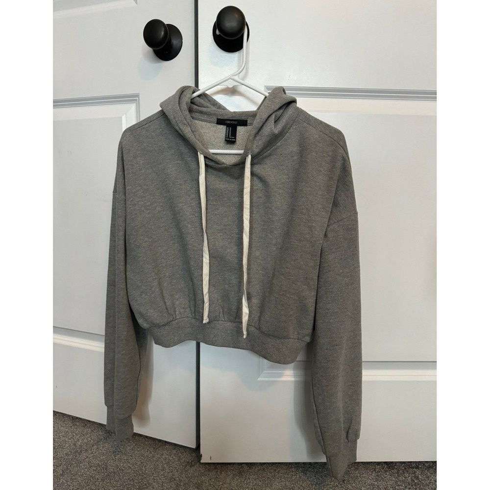 Forever 21 Women Heather Gray Cropped Hoodie Sweater Size Medium